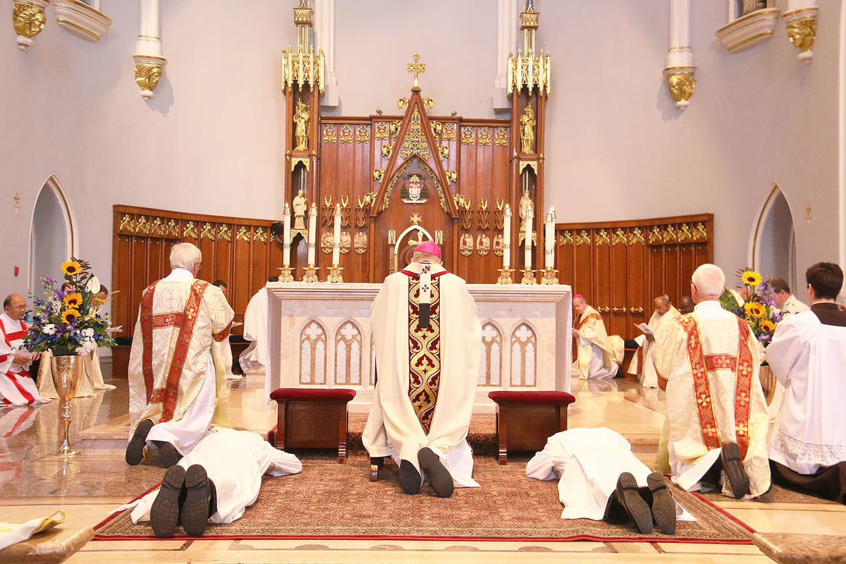 deacons-are-servants-of-the-word-liturgy-and-charity-bc-catholic